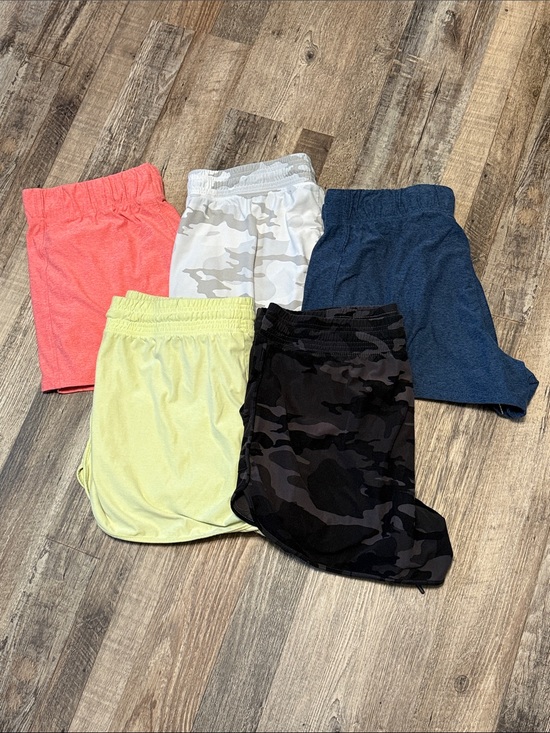 Athletic Works Pants - Women’s Athletic Shorts - Coral, Yellow, White Camo, Navy, Black Camo Size Large